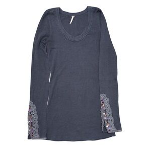Free People • Fiesta Embroidered Cuff Long Sleeve Thermal Top Washed Black M